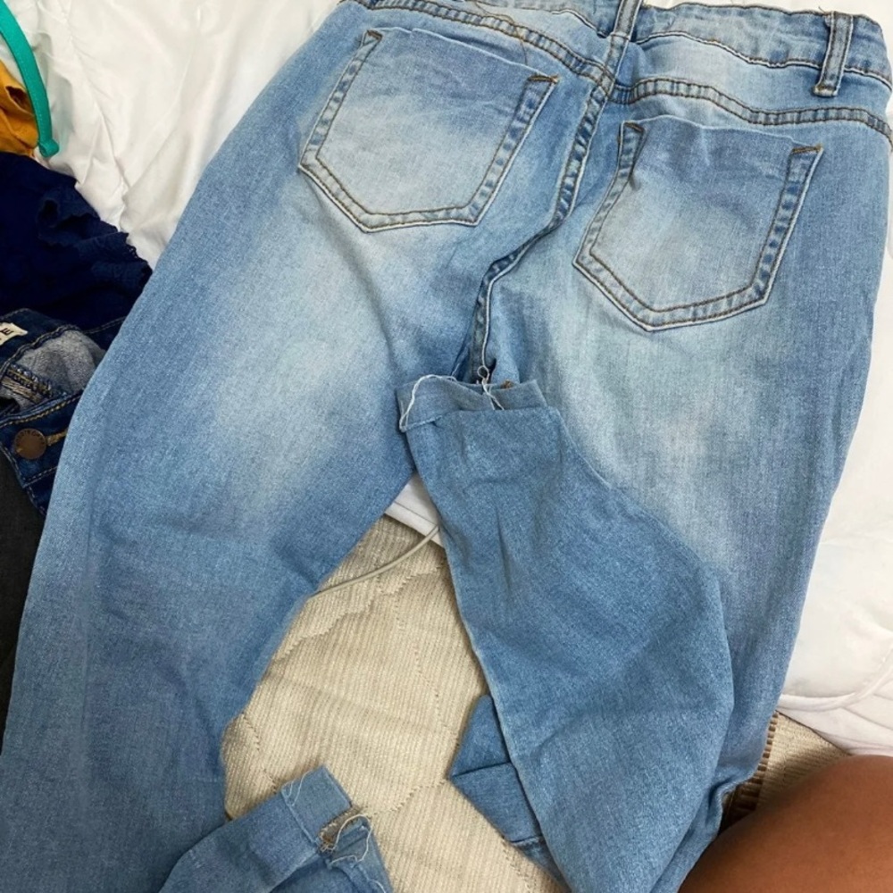 Jeans - Picture 4 of 4